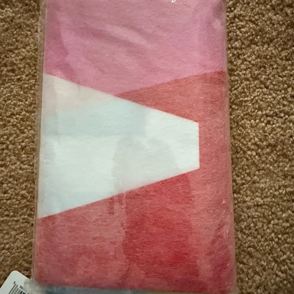 Vacation Quick Dry Beach Towel NWT
